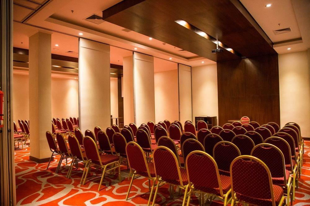 Carnaval Hotel Casino Encarnación Екстериор снимка The ballroom