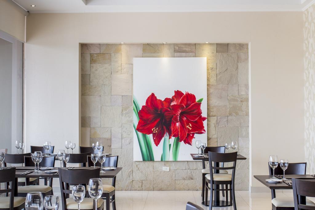 Carnaval Hotel Casino Encarnación Екстериор снимка Restaurant