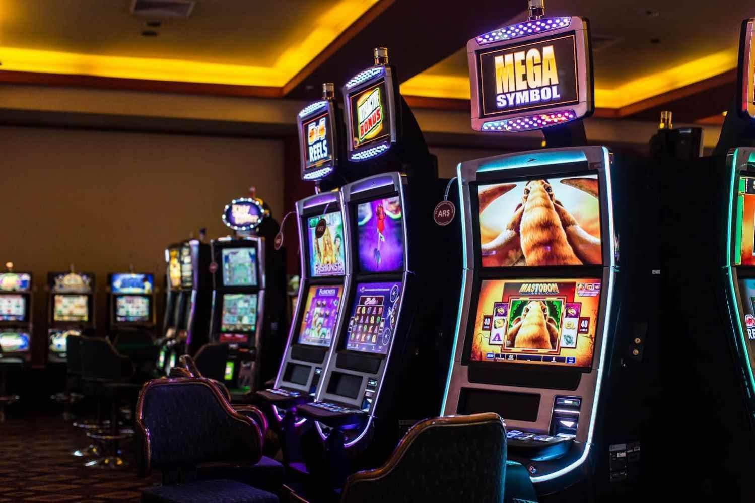 Carnaval Hotel Casino Encarnación Екстериор снимка Video slot machines